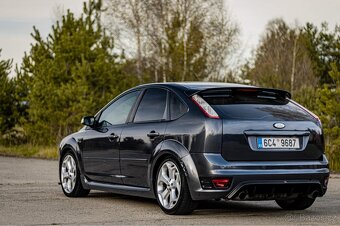 Ford Focus ST225 - 6