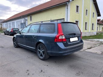 Volvo V70 D5 136kw ND - 6