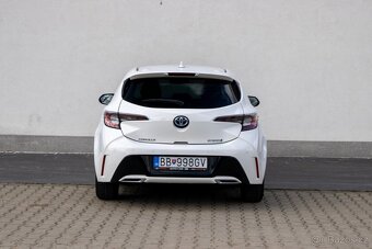 Toyota Corolla 2.0 Hybrid e-CVT - 6