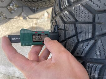 Zimní pneu 225/35/19 - 6
