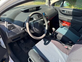 Citroën C4 1,6HDI 66kW - 6