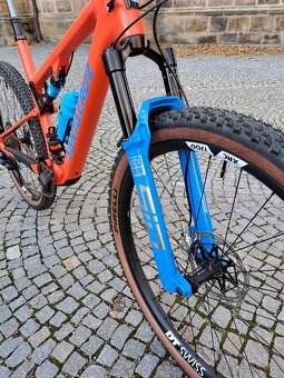 NOVÝ nejetý Santa Cruz Blur C / Rock Shox SID / Sram GX / ve - 6