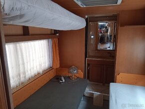 Obytný přívěs karavan - 6