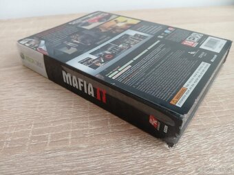 XBox 360 hra Mafia II Steel book + art book + mapa - 6