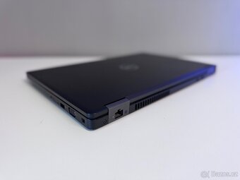 Dell Latitude 5590 - Core i5-8350U / 256GB SSD / 15.6” FHD - 6