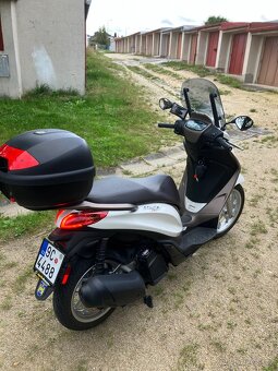 PIAGGIO MEDLEY 125 - 6