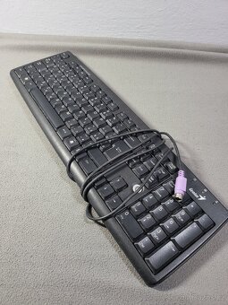 2× drátová klávesnice Genius – USB a PS 2 připojení - 6