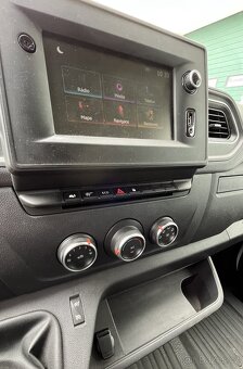 Půjčte si prostornou dodávku Opel Movano L4H2 - 6