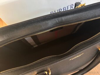 Luxusní kabelka BURBERRY BANWELL - 6