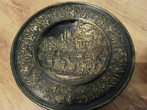 prodam Litinové talíře - blanenská umělecká litina - 6
