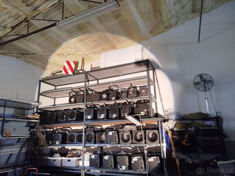 Predám Divadelní reflektor - 6