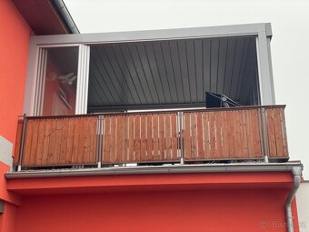 Hliníková bioklimatická zasklená pergola. - 6