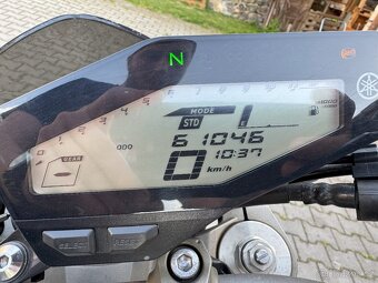 Yamaha MT-09 2014 - 6