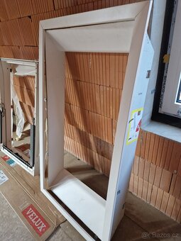 Velux střešní okno GGU M06, bílá barva, 2 ks - 6