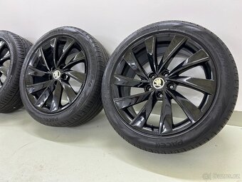 letní originál sada Škoda Superb III Pegasus 18" 5x112 - 6