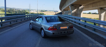 HONDA LEGEND 3.5 V6 153kW 2002 - 6