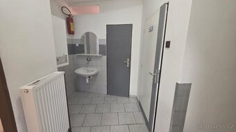 Pronájem kanceláře , obchod. prostory centrum Rožnova p/R - 6
