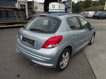 Peugeot 207 1,6 HDI - 6