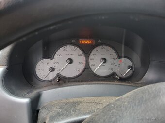 Prodám soupravu citroen berlingo 16.benzin + vozik - 6