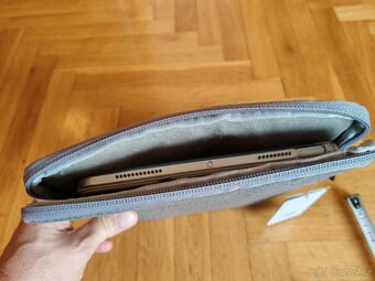 Pouzdro pro tablet, nebo malý notebook 10-12" Moko - 6