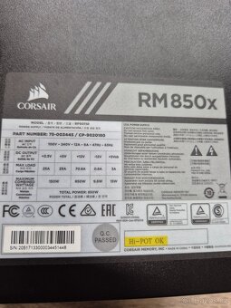 Zdroj Corsair RM850x Black 850 W - 6