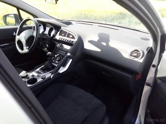 PEUGEOT 3008 - 6