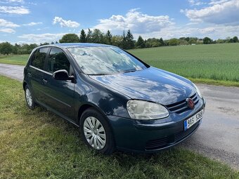 VOLKSWAGEN Golf V 1.9TDi - 6
