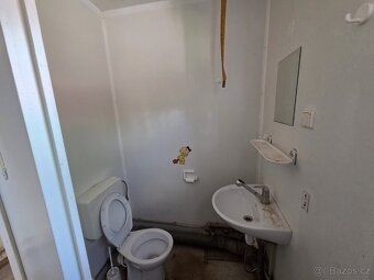 Stavební buňka sanitární 9 x 3 metry - 6