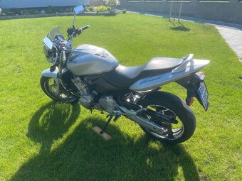 Honda CB600F Hornet - 6