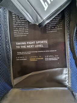 Boxerské rukavice Everlast Pro Style Elite 12oz (jako nové) - 6