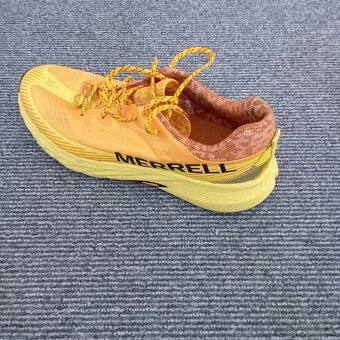 Terénní běžecká obuv - 6