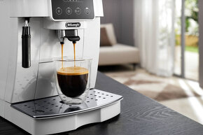 Espresso DeLonghi Magnifica Start ECAM 220.20.W bílé - 6