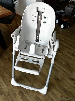 polohovatelná jídelní židle peg perego - 6