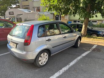 Ford Fiesta 2005 benzín - 6