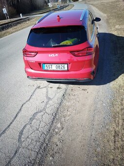 KIA Ceed SW 117kW 2022 - 6