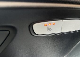 Mercedes-Benz Třídy V V 220CDi 8MÍST LANG KAMERA manuál - 6