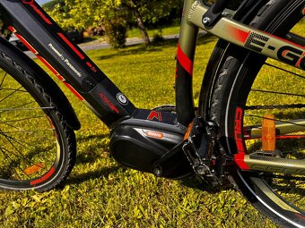 Pánské trekingové elektrokolo Crussis e-Gordo 7.6-S 18" - 6