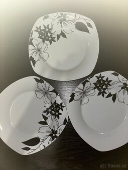 3x mělký velký a 3 x hlubší talíř - 6