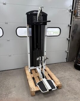 Life Fitness - 6