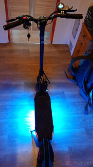 KAABO MANTIS 10 ECO 800W CZ, ZÁRUKA 3 měsíce, FAKTURA, PNEU - 6