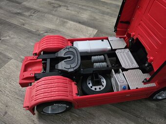 RC model 1/10 Scania 730 - 6