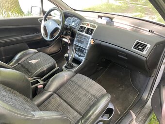 Peugeot 307 , 1,6 benzin ,r.v.2005 - 6