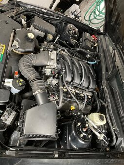 Ford Mustang V8,4,6 - 6