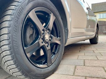 Škoda Octavia combi III STYLE rok 2016 Navi Alu Nové rozvody - 6