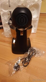 Kuchyňský robot Brandt 173006 Noir - 6