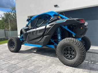 CAN AM Maverick X3 Turbo RC - 6