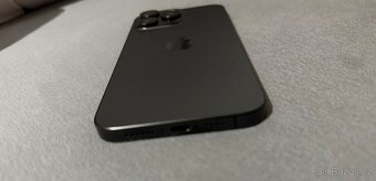 Prodám Apple IPhone 15 pro max s pamětí 256 GB černý titan - 6
