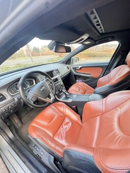 Volvo v60 plug in hybrid - 6