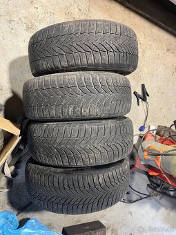 Nexen 225/55 r17 - 6