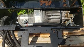 Kärcher vysokotlaký čistič 300 bar poháněný hydraulikou - 6